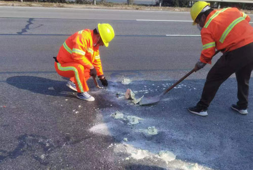 王五镇公路下沉注浆加固
